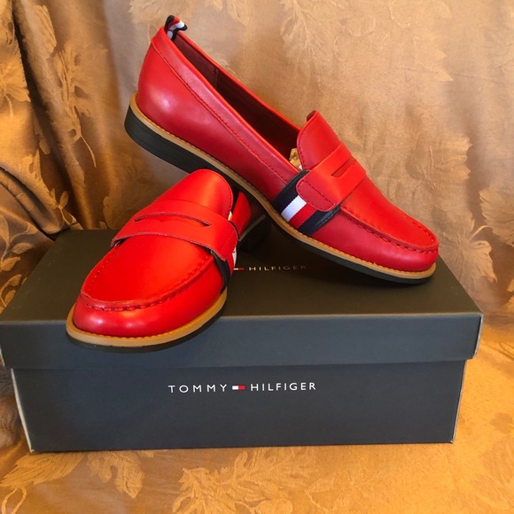 tommy hilfiger karvel penny loafer